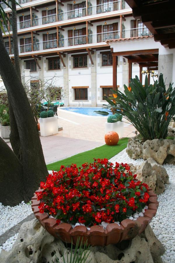 Hotel La Carolina リョレート・デ・マル エクステリア 写真