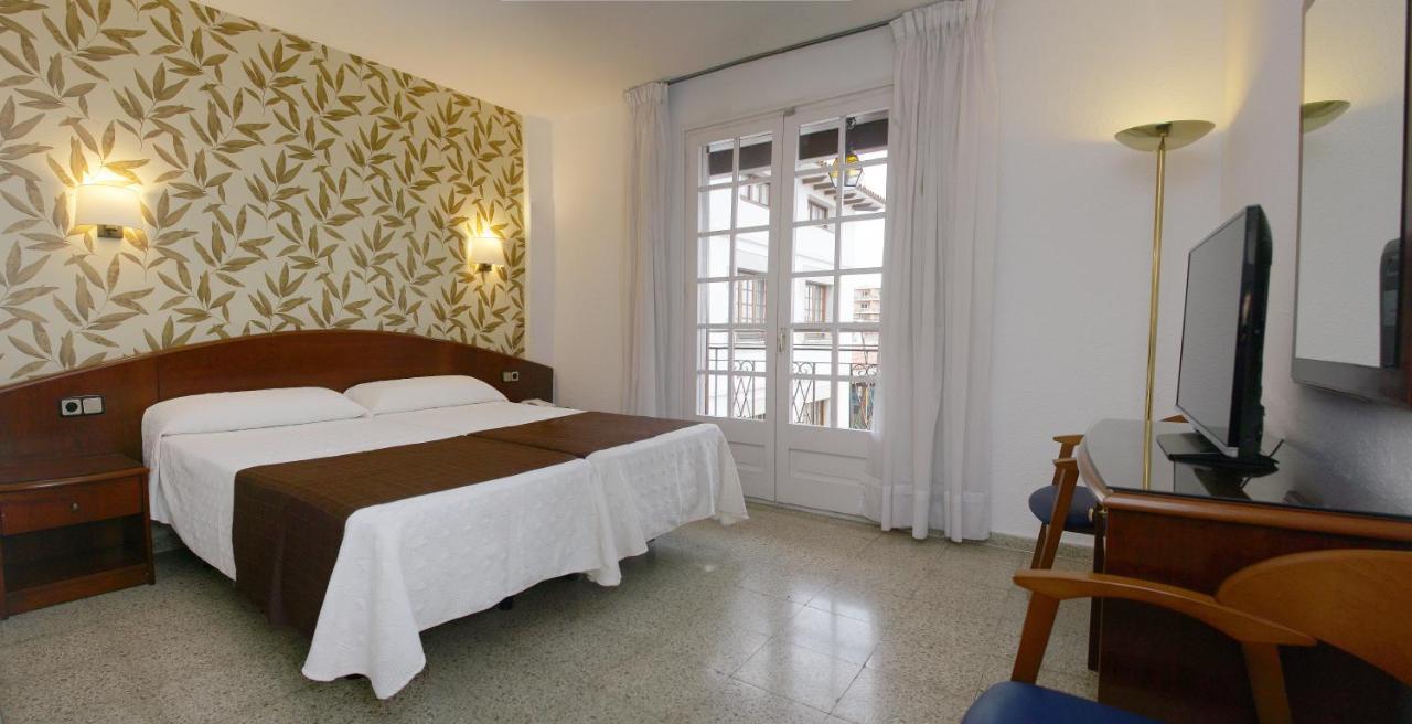 Hotel La Carolina リョレート・デ・マル エクステリア 写真