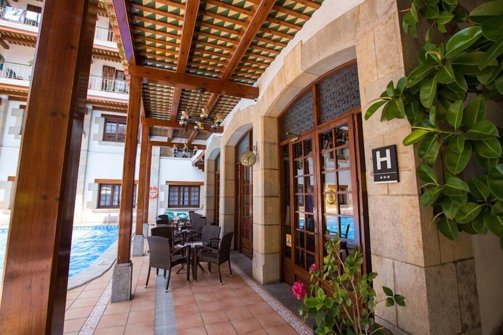 Hotel La Carolina リョレート・デ・マル エクステリア 写真