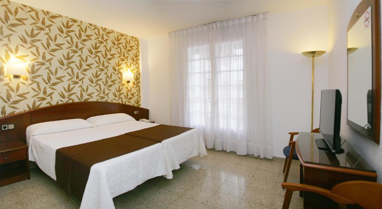 Hotel La Carolina リョレート・デ・マル エクステリア 写真