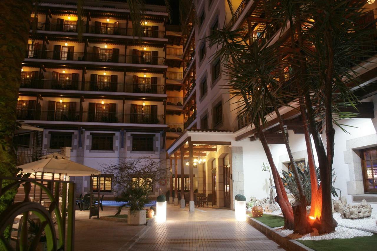 Hotel La Carolina リョレート・デ・マル エクステリア 写真